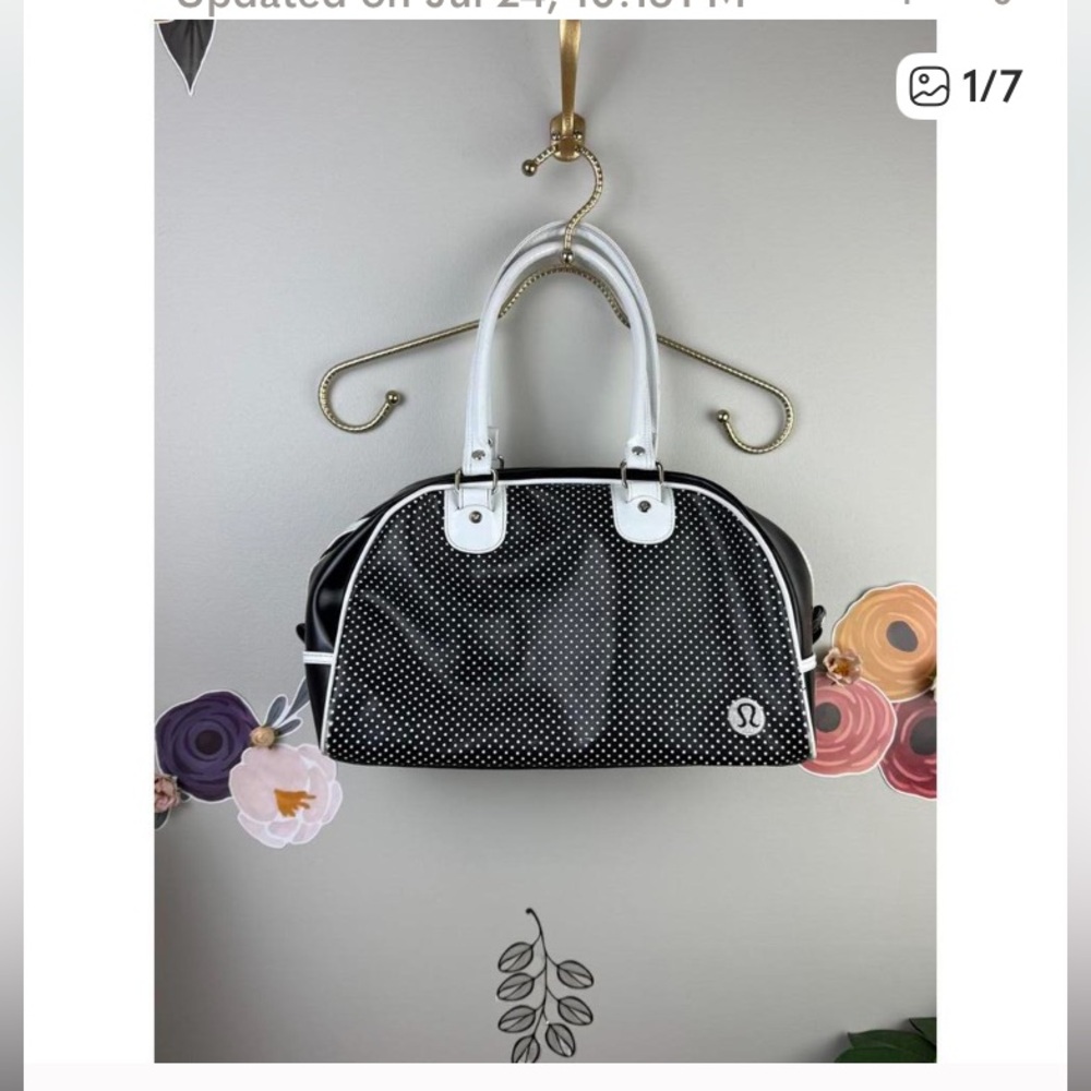Lululemon black and white top handle bag